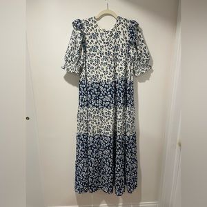 English factory tiered maxi tieback dress in blue white floral NWT size small